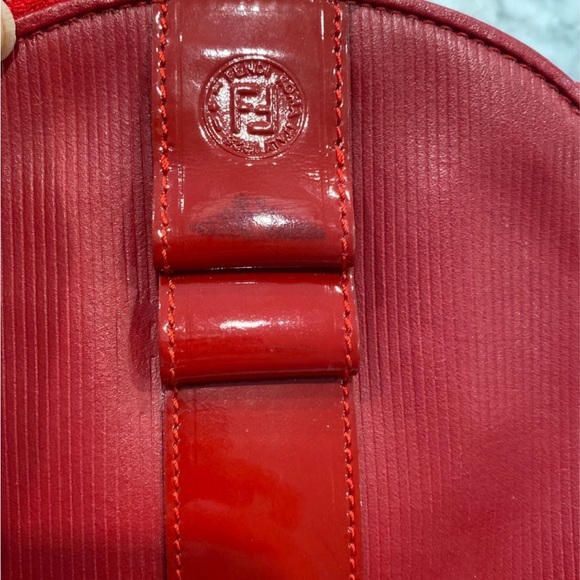 Authentic Fendi vintage Red Epi Leather Crossbody - Picture 8 of 8